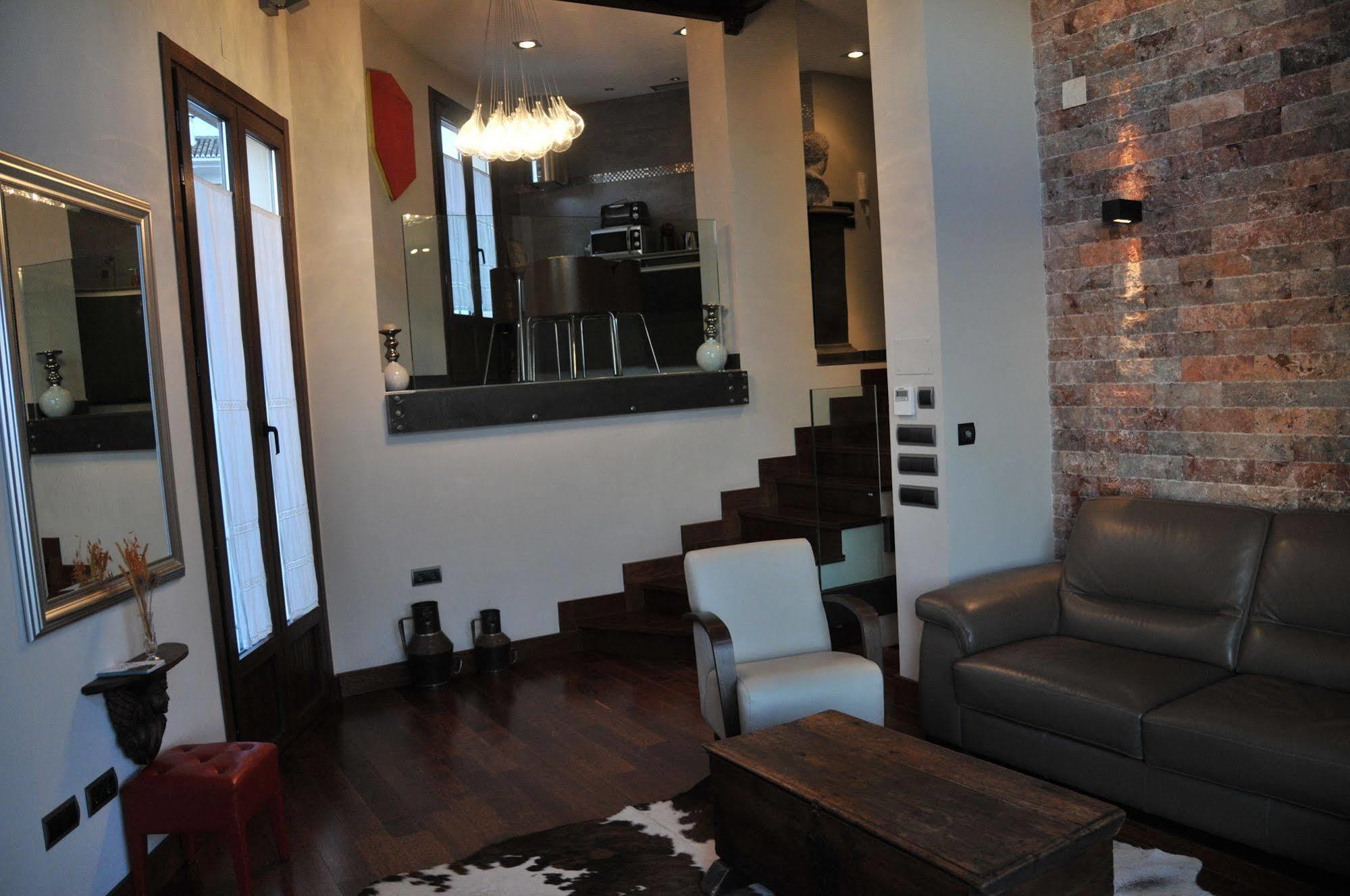 Apartamentos Turisticos Aguas De Viznar Luaran gambar