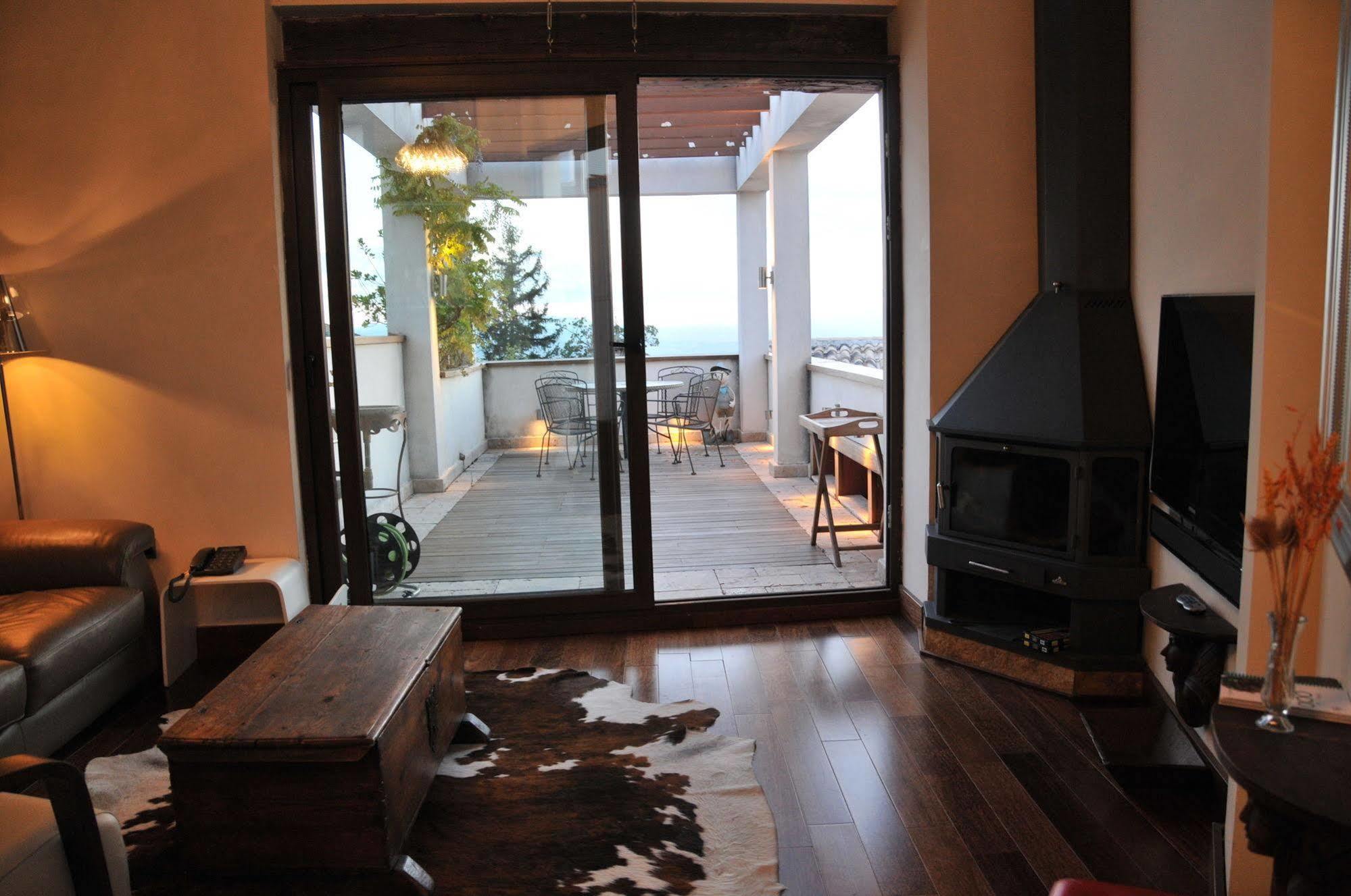 Apartamentos Turisticos Aguas De Viznar Luaran gambar