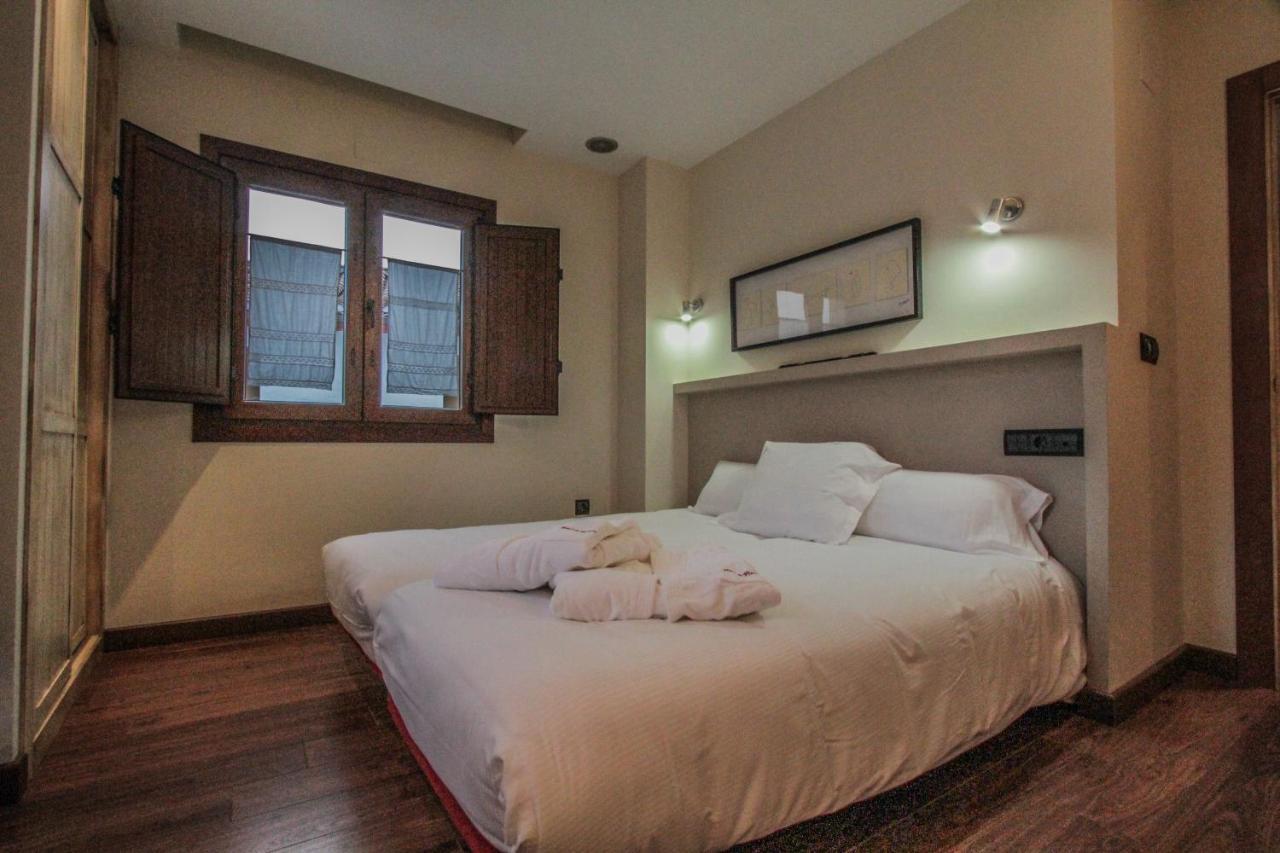 Apartamentos Turisticos Aguas De Viznar Luaran gambar