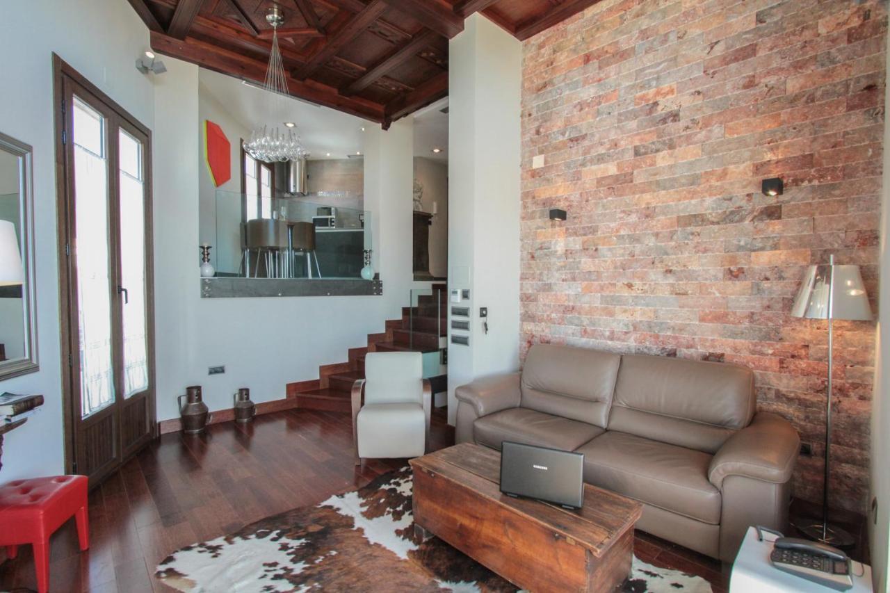 Apartamentos Turisticos Aguas De Viznar Bilik gambar