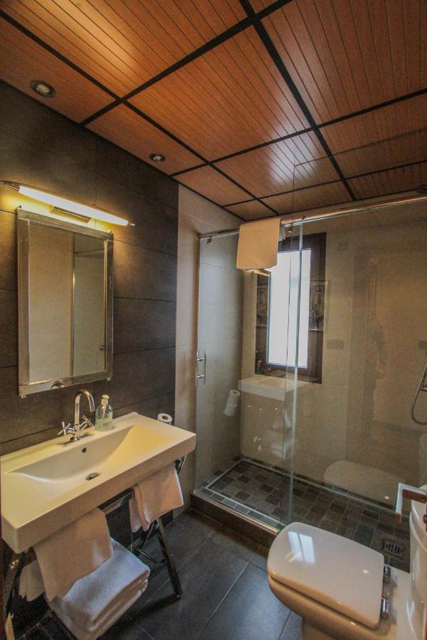 Apartamentos Turisticos Aguas De Viznar Luaran gambar