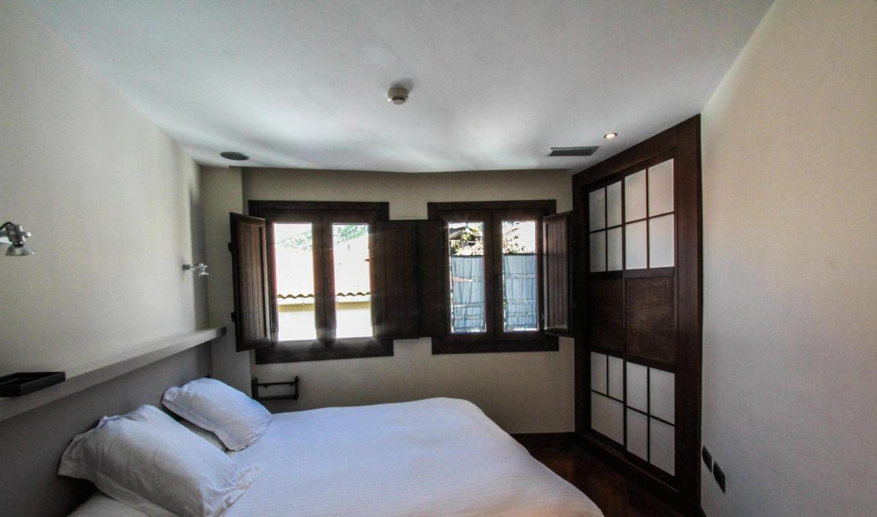 Apartamentos Turisticos Aguas De Viznar Bilik gambar