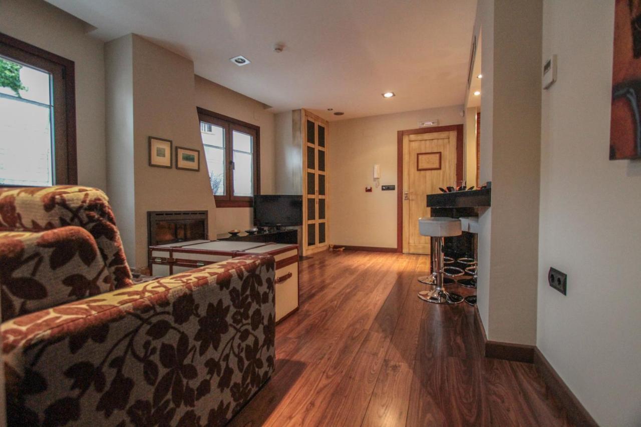 Apartamentos Turisticos Aguas De Viznar Luaran gambar